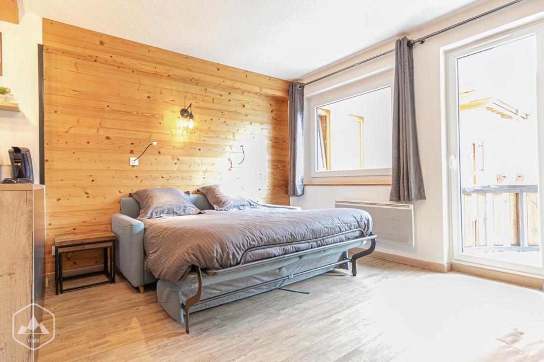 Les Chenevers Lanslevillard Room photo